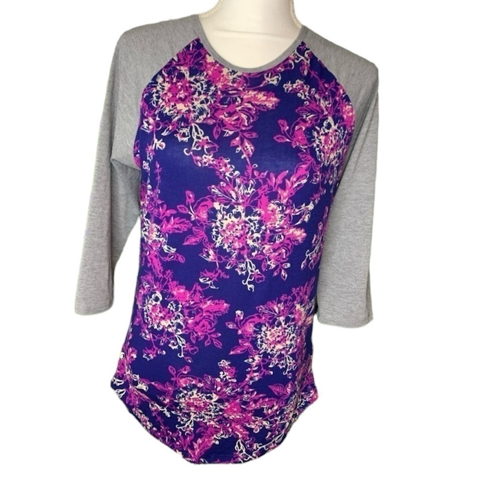LuLaRoe Randy Top Women Small Purple Pink Floral 3/4 Sleeve Raglan